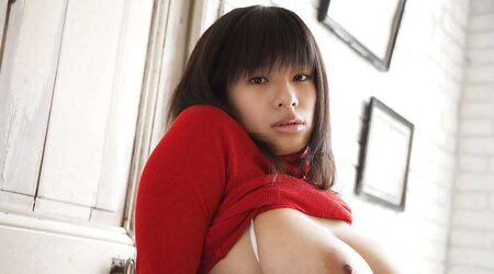 Japanese gals