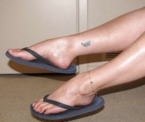Feetfeetfeet
