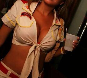 Halloween Bi-Otches