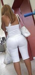 Gals in taut clothes