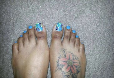 Gorgeous soles of dolls I know part