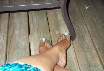 Gorgeous soles of dolls I know part