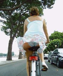 Voyeur Upskirt