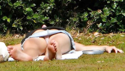 Voyeur Upskirt