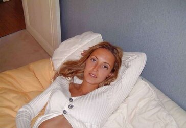 HotSwingWife From SmutDates.com