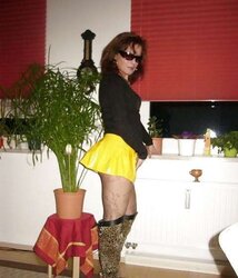 Housewifes clad like hoes for husband