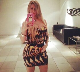 Catia Carvalho Instagram (by Hellboykingop)