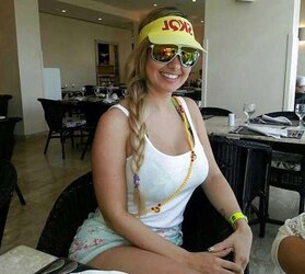 Catia Carvalho Instagram (by Hellboykingop)