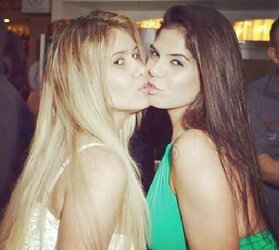 Catia Carvalho Instagram (by Hellboykingop)