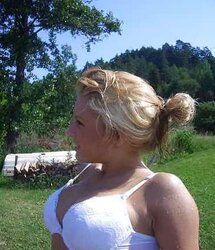 Random Norwegian Femmes