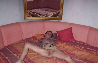 YOUTHFULL STEAMY INEXPERIENCED SWINGERS