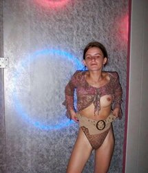 YOUTHFULL STEAMY INEXPERIENCED SWINGERS