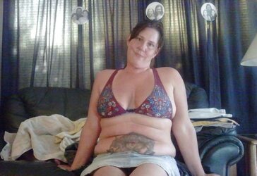 Big-Boobed Milg with Suntan Lines