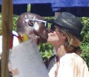 ENORMOUS DARK-HUED BONER PARAMOUR - Heidi Klum
