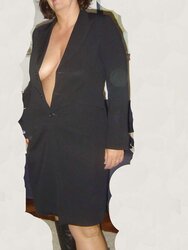 Linda Buisiness female in only my cover and shoes