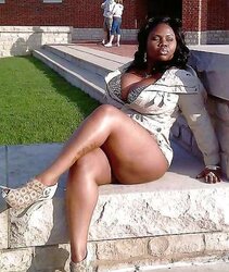 Enjoy Dem Black Stunners (Non Bare)