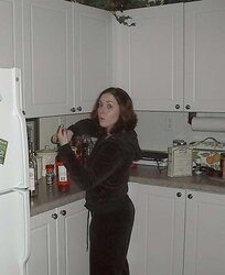 Inexperienced Wifey Super Hot Photos