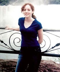 Inexperienced Wifey Super Hot Photos