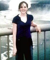 Inexperienced Wifey Super Hot Photos