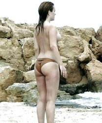 Inexperienced Wifey Super Hot Photos