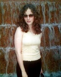 Inexperienced Wifey Super Hot Photos