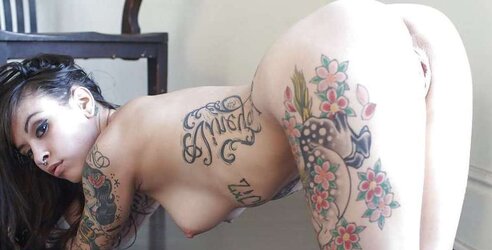 TATTED GALS