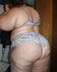 SUGARY-SWEET shaft blowing wifey