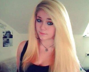 Laura a great acquaintance send me nude photos