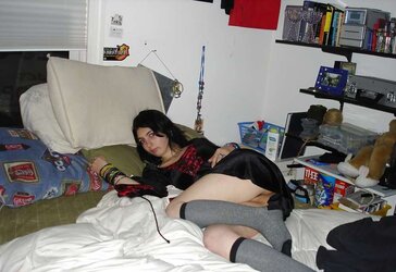 Teenager 18yo having Fuckfest