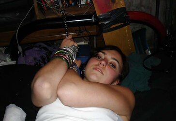 Teenager 18yo having Fuckfest