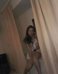 Pilar Chilena Caliente