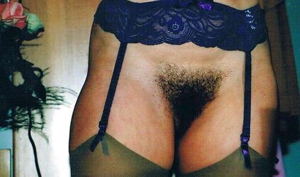 Beine breit, fickbereit