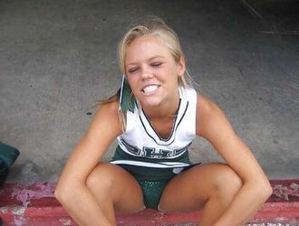 Cool Super-Fucking-Hot Cheerleader Gallery