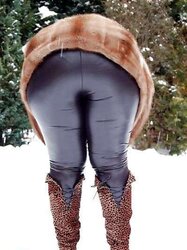 Wer fickt mich in den fetten po