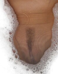 Exhibition sous la douche et dans le bain