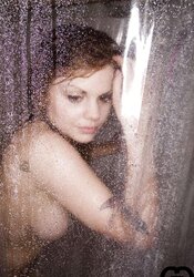 Beatrice Martin Nue (coeur de pirate)