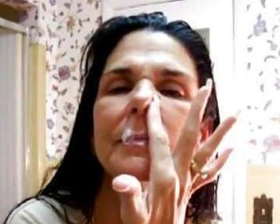 Schnodder lecken - Snot eating