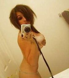 BEAUTIFUL EMO-SELFSHOOT