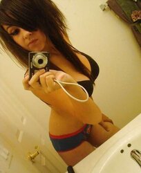 BEAUTIFUL EMO-SELFSHOOT