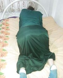 ARAB FLEDGLING MUSLIM BEURETTE HIJAB PHAT RUMP