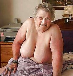 Youthfull Old Plumper Meaty Saggy Boobies