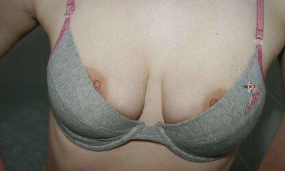 BRASSIERE phat jugs inexperienced undies - BH Titten voyeur