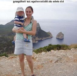 Junge Mami als Wichsvorlage