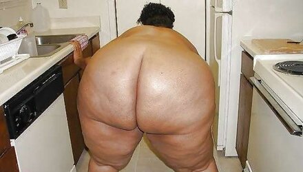 Meaty and phat XLII