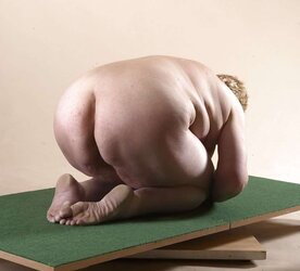 Jirina getting on all fours