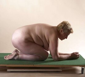 Jirina getting on all fours
