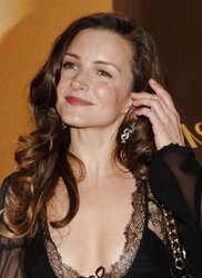 XES BANG-OUT AND THE CITY HOTTIE KRISTIN DAVIS IN COLOR