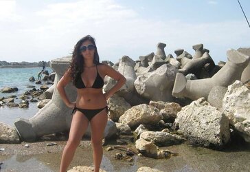 Romanian dame that loves to cheat on her BOYFRIEND