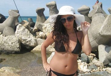 Romanian dame that loves to cheat on her BOYFRIEND