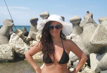 Romanian dame that loves to cheat on her BOYFRIEND